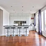Panoramic View 2 Bedrooms Flat In Central Paris