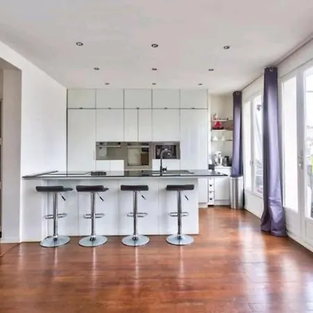 Apartment Panoramic View 2 Bedrooms Flat In *